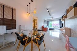 Stratford Court (D16), Condominium #561383031